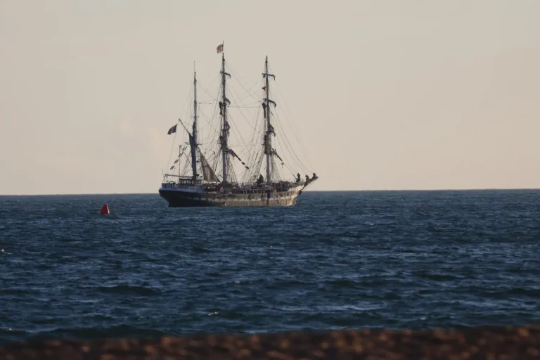 Bateau Hermione : la frégate de La Fayette et sa réplique