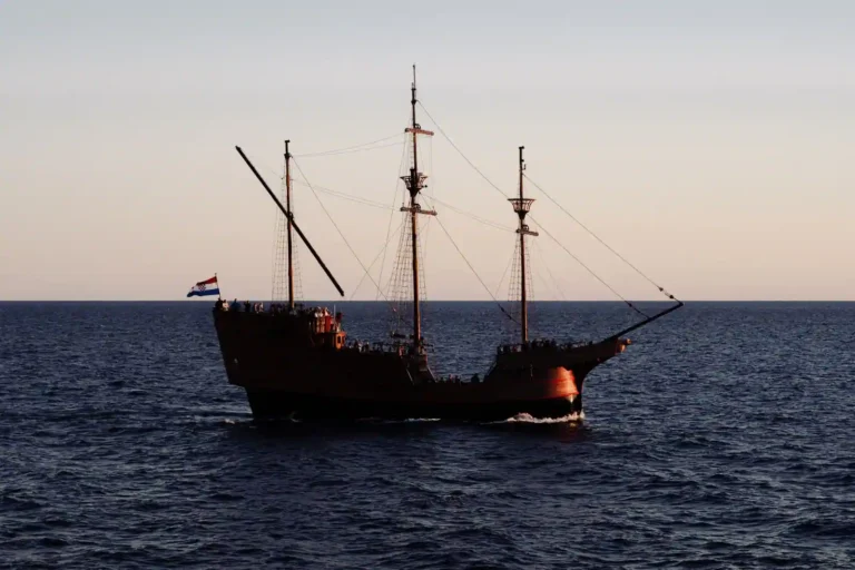 Les bateaux de Christophe Colomb : Santa María, Pinta et Niña