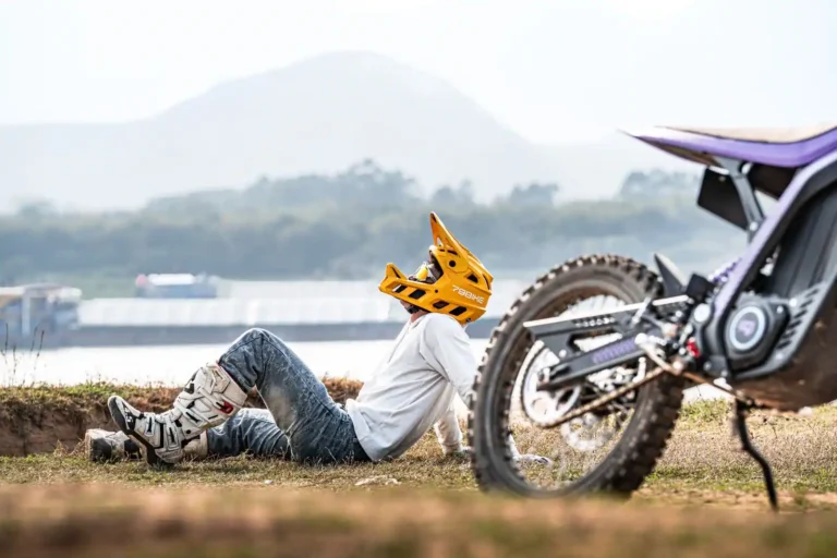 Durée de vie d&rsquo;un casque moto : quand faut-il le changer
