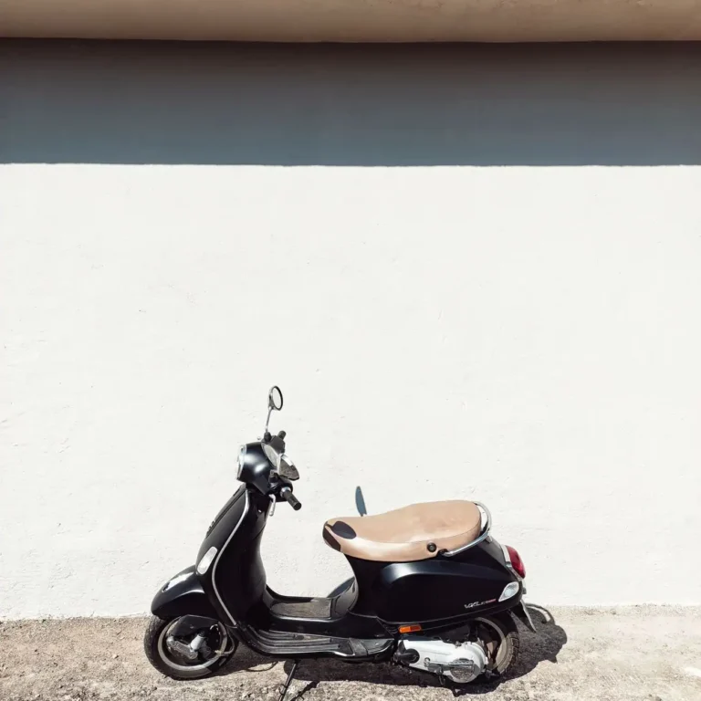 Scooter électrique BMW : comprendre le CE 04 et le CE 02
