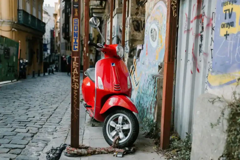 Scooter Piaggio : modèles, usages et permis