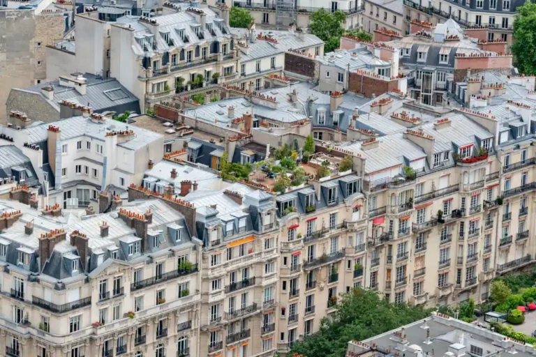 Actualité de Paris : où s&rsquo;informer et comment trier