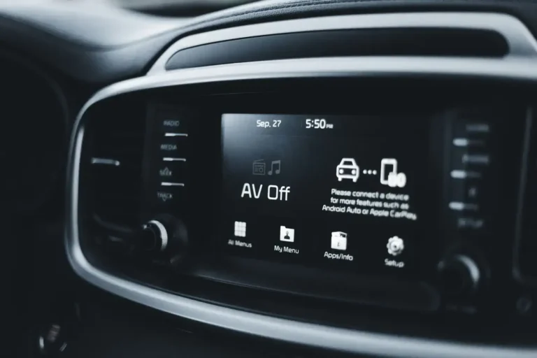 Écran tactile de voiture qui ne fonctionne plus : que faire