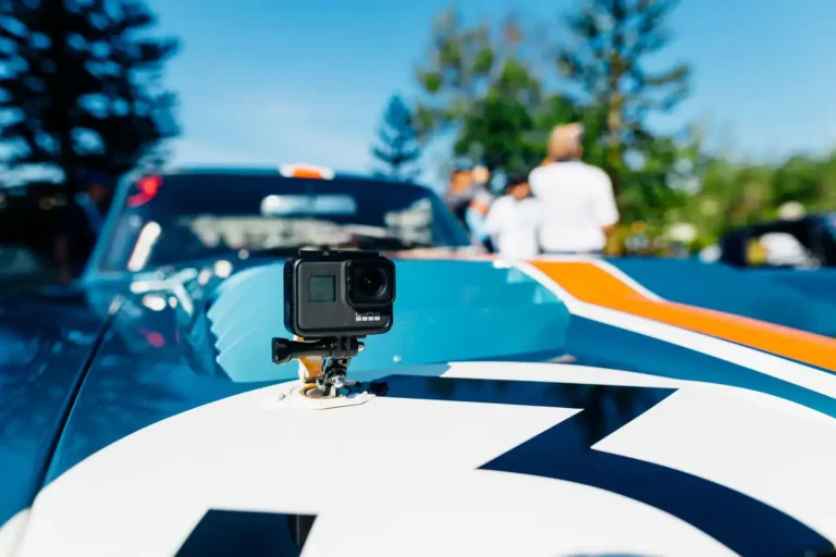 Vidéo de voiture de sport : quoi regarder et comment la lire
