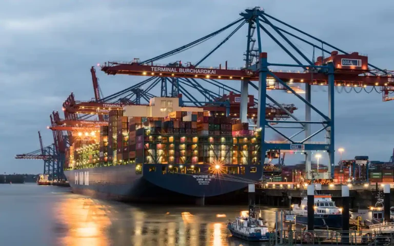 Le plus grand bateau du monde : pourquoi il y a plusieurs réponses